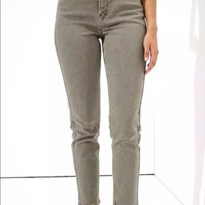 American Eagle mom jeans NWT just not my size
